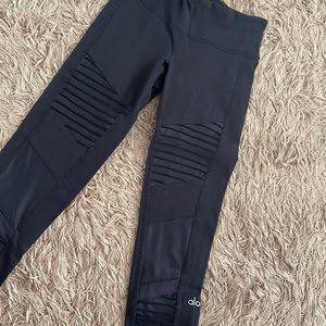 Alo Yoga leggins